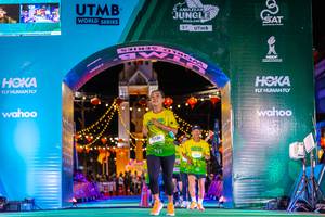 BIB: 20136, 
                            <button type="button" onclick="openModal(21811991)" class="btn btn-primary btn-sm float-right btn-popup" data-toggle="modal" data-target=".modal-high-quality">
                        <i class="fas fa-shopping-cart"></i> Add to Cart
                    </button>
                                            <button type="button" onclick="isThisMe(21811991, true)" class="btn btn-success btn-sm float-right btn-popup btn-isme hidden" data-toggle="tooltip" data-placement="bottom" title="นี่คือรูปของคุณใช่ไหม คลิกที่นี่เพื่อเอาเข้าอัลบั้ม">
                        <i class="fas fa-plus"></i> Add to album
                    </button>
                    <button type="button" onclick="isThisMe(21811991, false)" class="btn btn-warning btn-sm float-right btn-popup btn-isnotme hidden">
                        <i class="fas fa-ban"></i> Remove from album
                    </button>